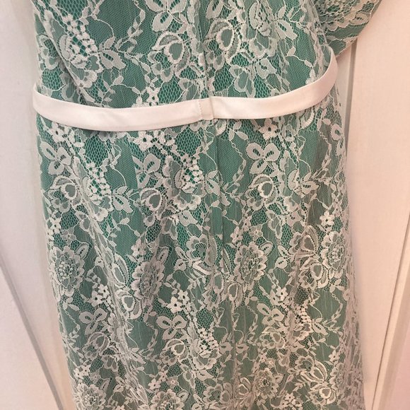 Alfred Angelo Bridesmaid Dress - Picture 2 of 4